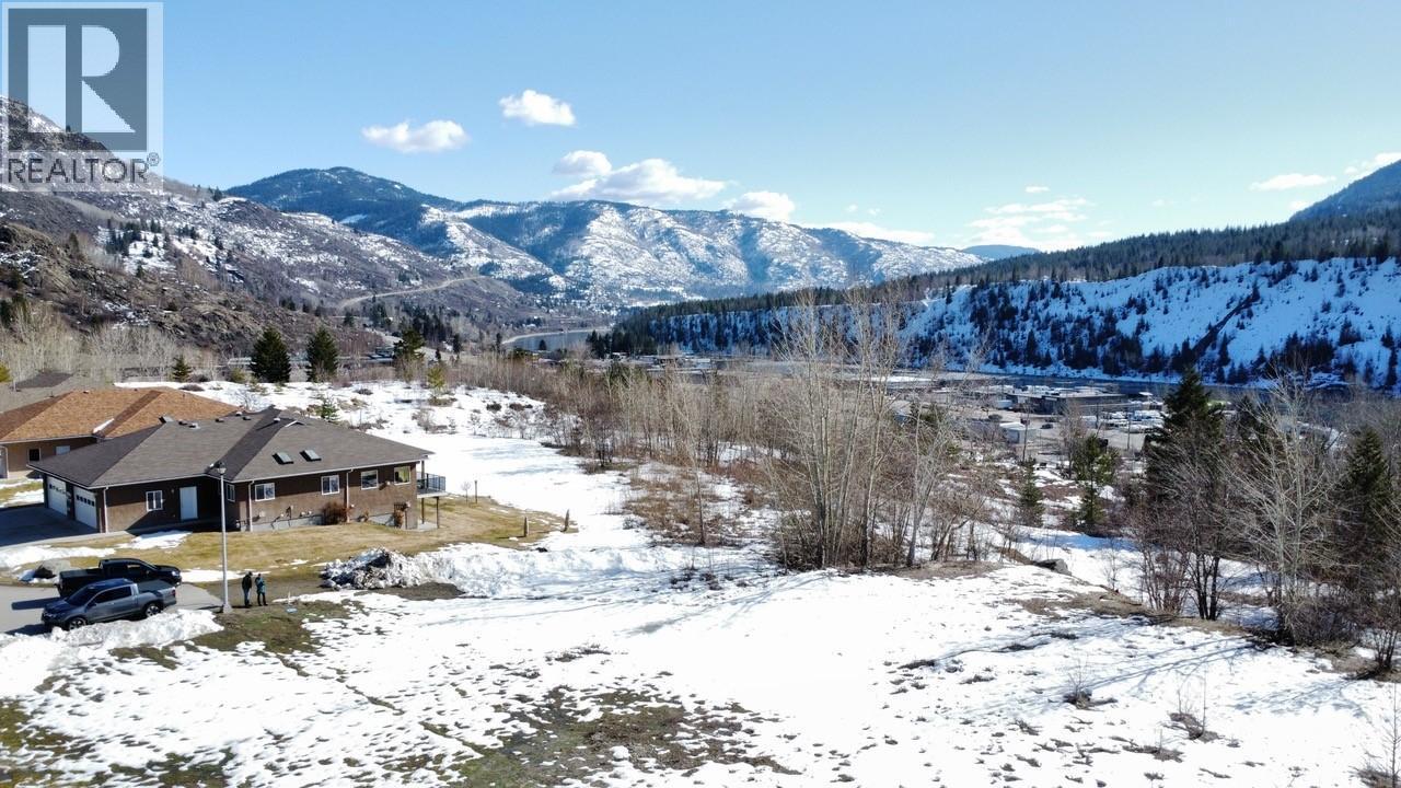 8000 Devito Drive, Trail, British Columbia  V1R 4W2 - Photo 16 - 2478165