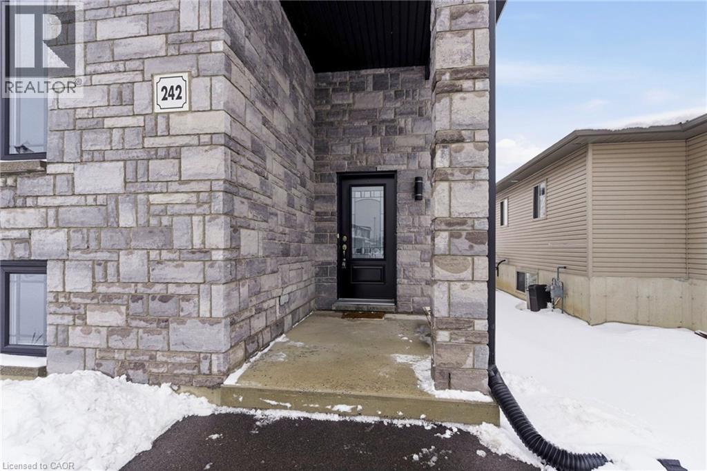 242 Glen Nora Drive, Cornwall, Ontario  K6H 0H6 - Photo 3 - 40802507