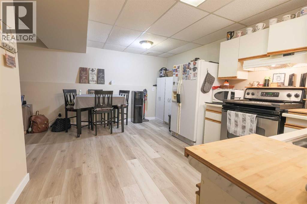 5727 60 Avenue, Rocky Mountain House, Alberta  T4T 1J2 - Photo 16 - A2290387