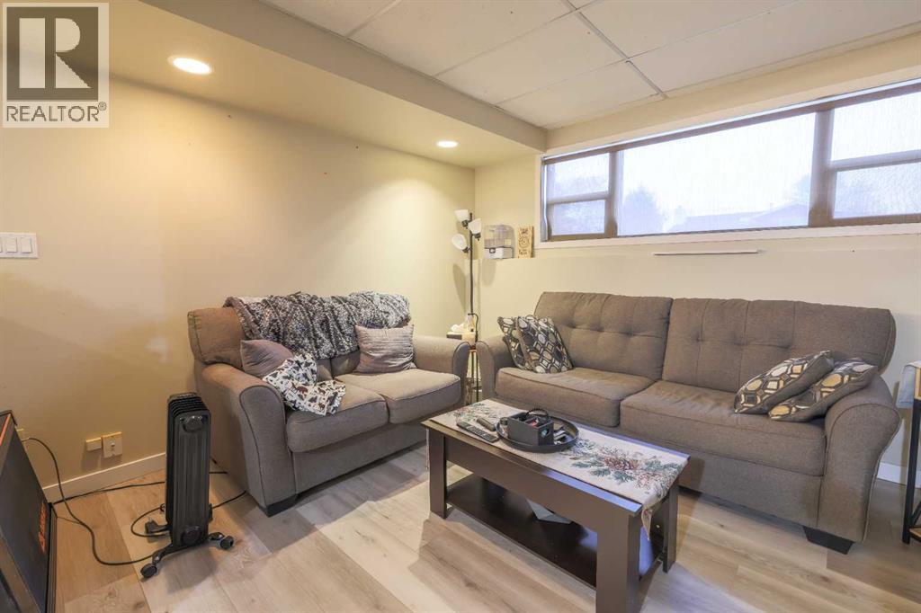 5727 60 Avenue, Rocky Mountain House, Alberta  T4T 1J2 - Photo 20 - A2290387