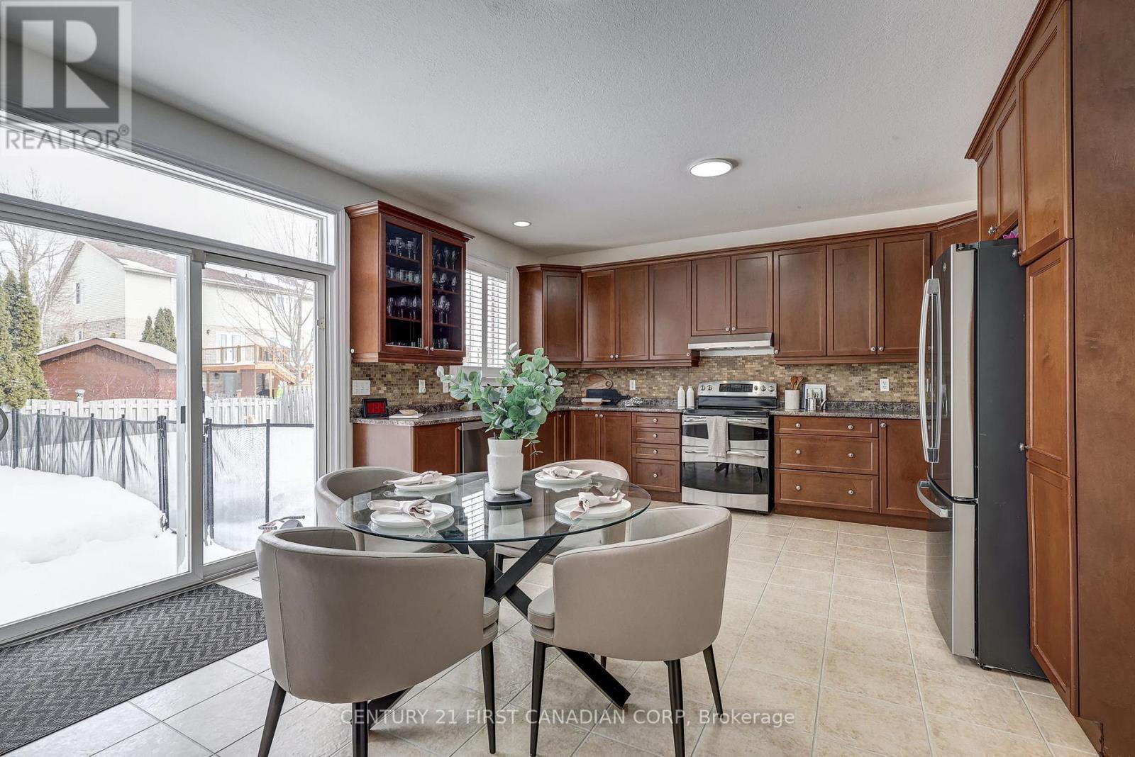 1336 Birchwood Drive, London South, Ontario  N6K 4Y5 - Photo 12 - X12929866