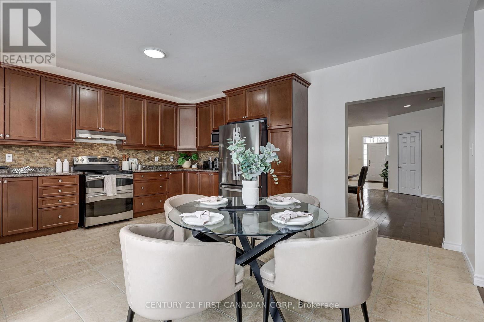 1336 Birchwood Drive, London South, Ontario  N6K 4Y5 - Photo 13 - X12929866