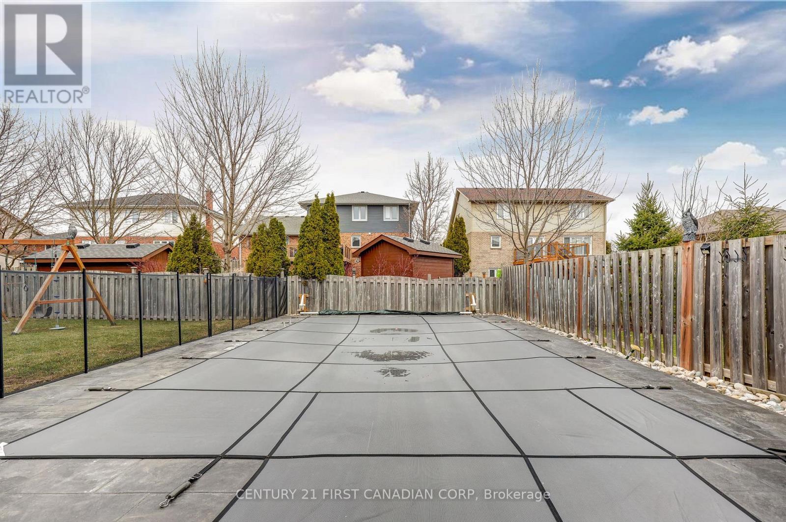 1336 Birchwood Drive, London South, Ontario  N6K 4Y5 - Photo 47 - X12929866