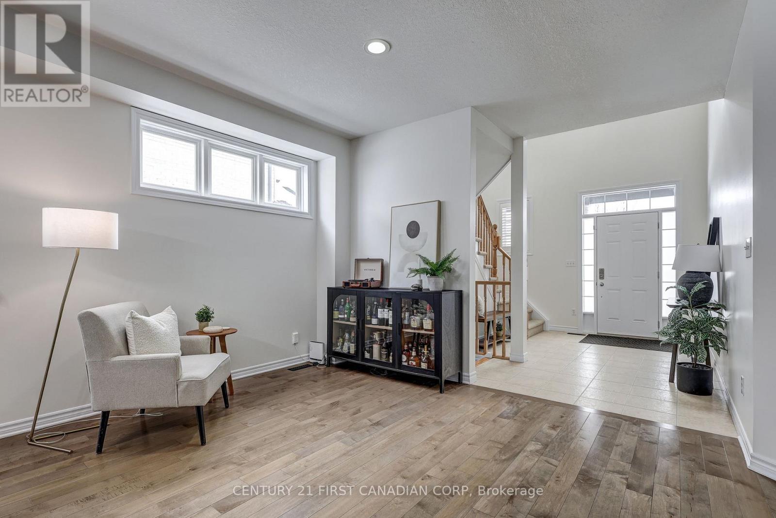 1336 Birchwood Drive, London South, Ontario  N6K 4Y5 - Photo 7 - X12929866