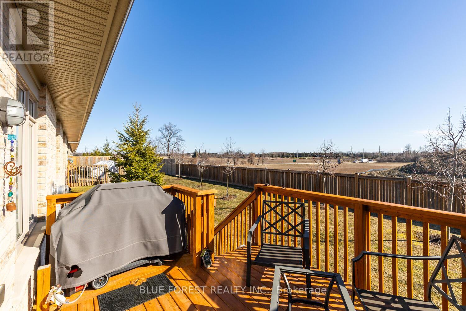 111 - 2250 Buroak Drive, London North, Ontario N6G 0N7 - Photo 43 - X12929940