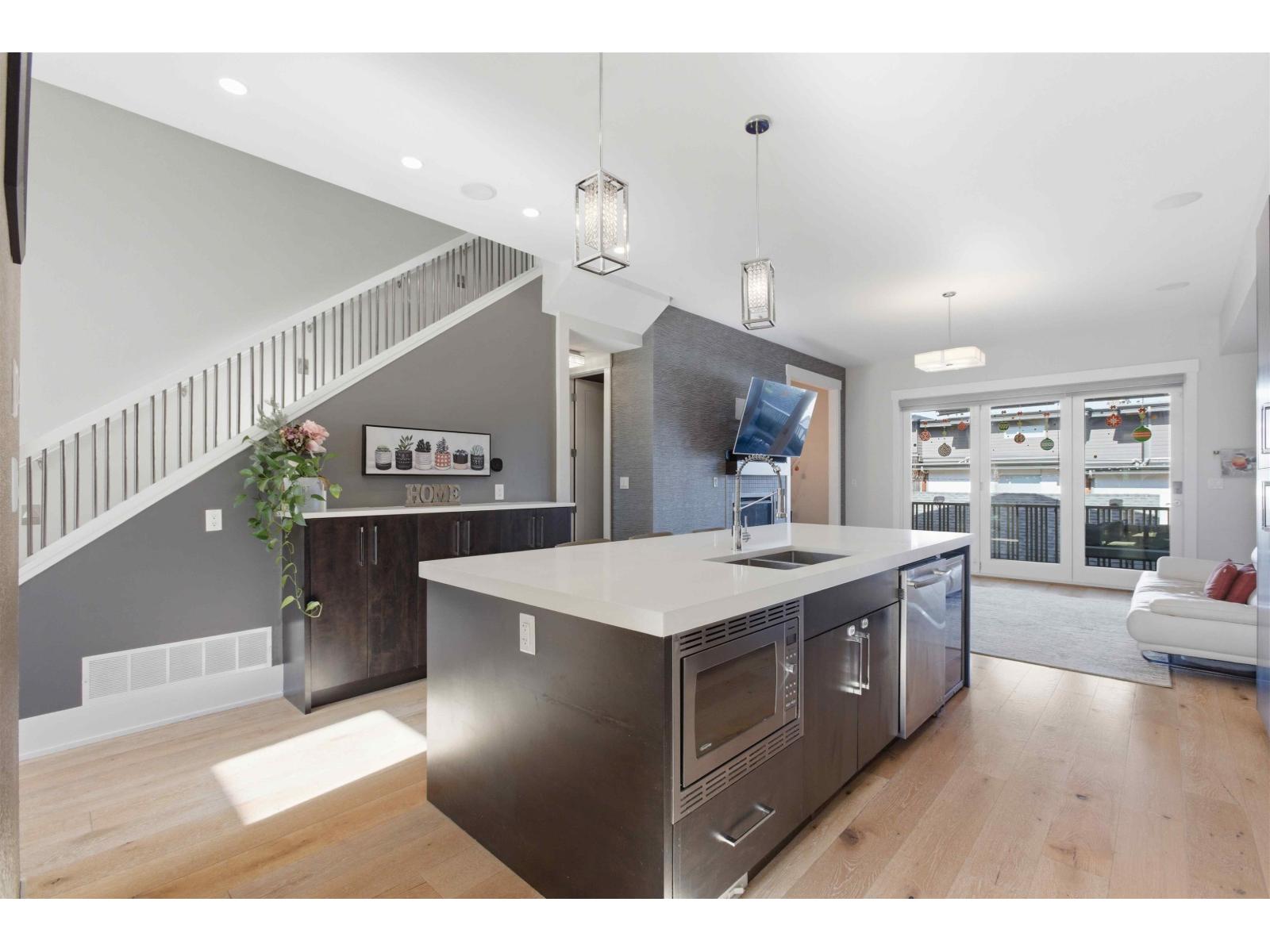 15871 28 Avenue, Surrey, British Columbia  V3Z 0E5 - Photo 8 - R3097394