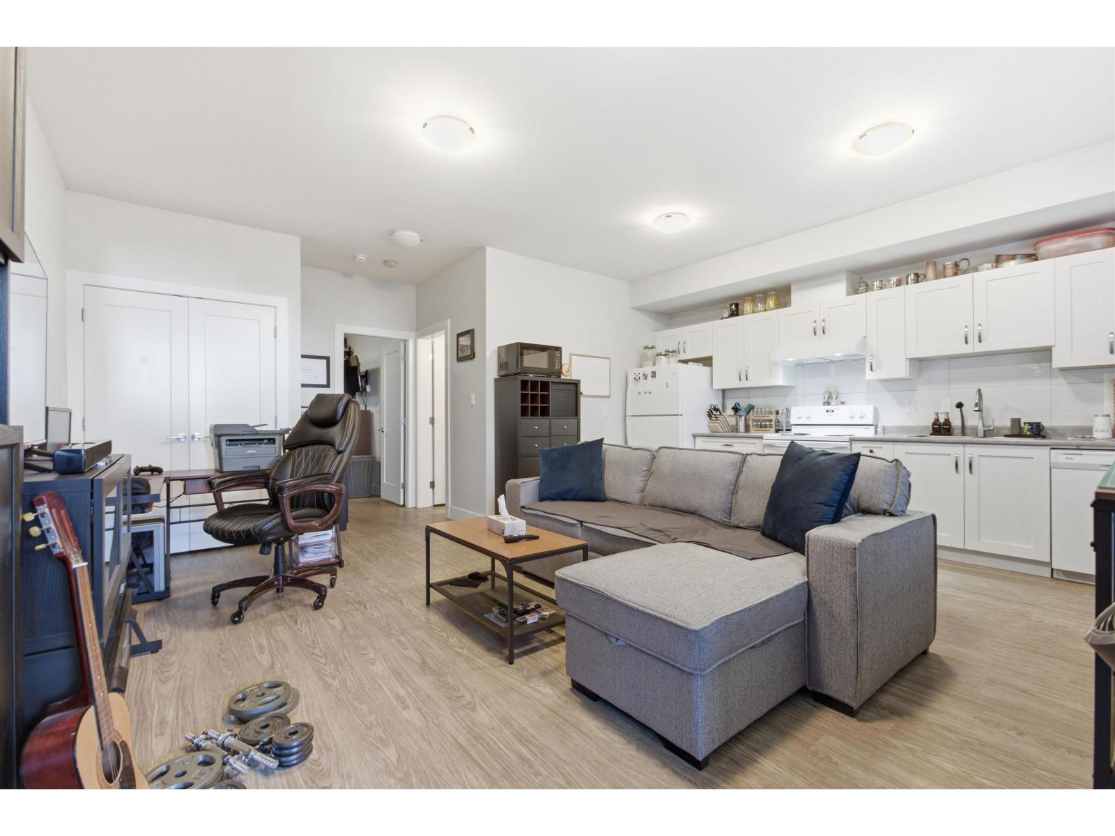 15871 28 Avenue, Surrey, British Columbia  V3Z 0E5 - Photo 26 - R3097394