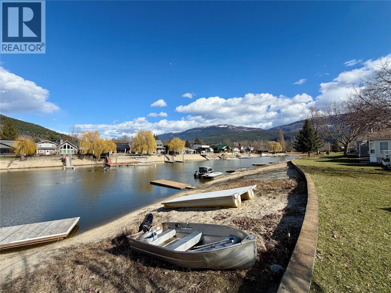 1455 Silver Sands Road Unit# 17, Sicamous, British Columbia  V0E 2V0 - Photo 21 - 10373793