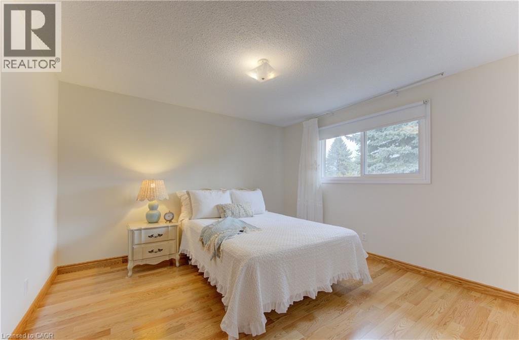 274 Heritage Drive, Kitchener, Ontario N2B 3K8 - Photo 19 - 40815519