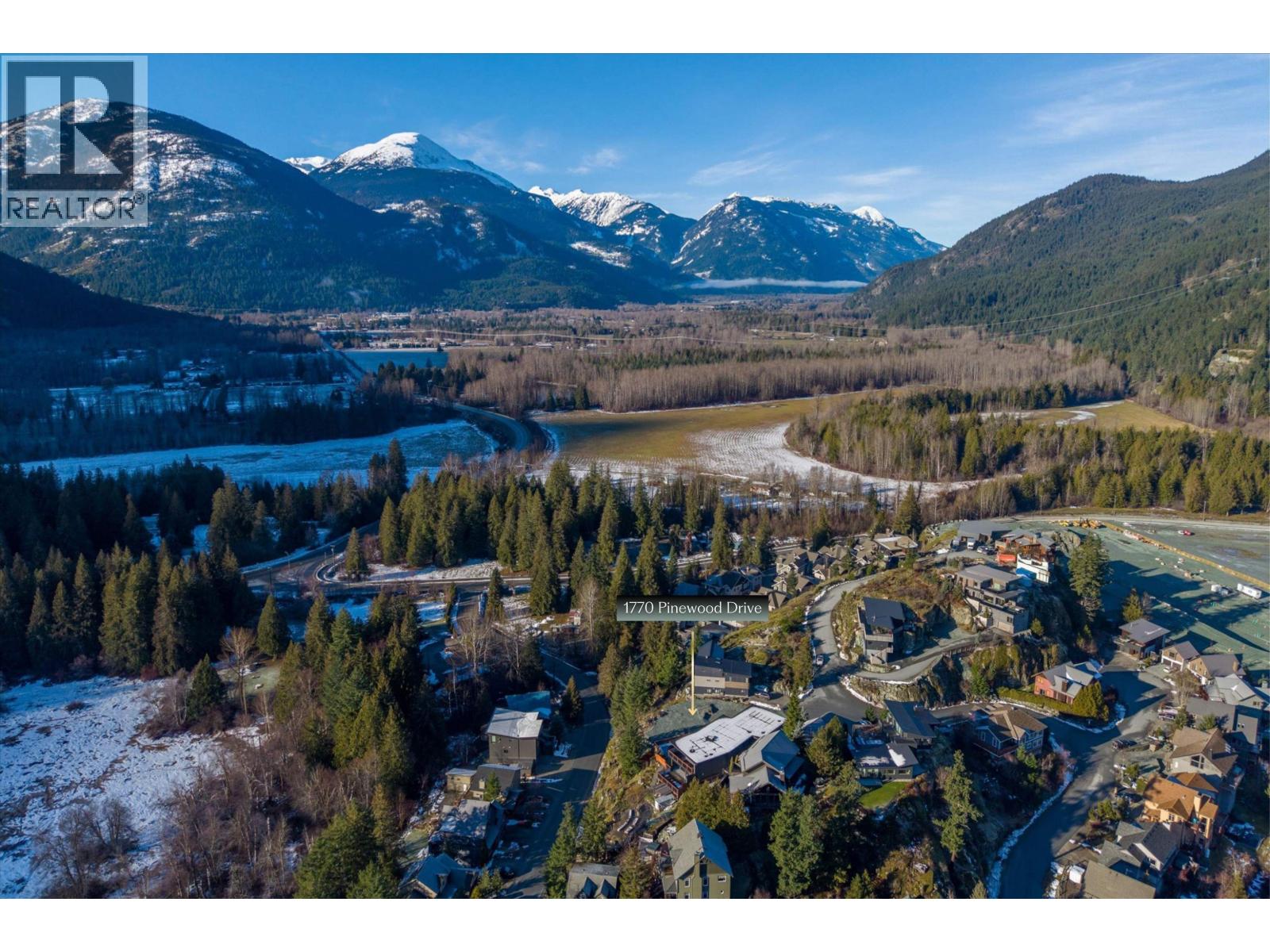 1770 Pinewood Drive, Pemberton, British Columbia  V0N 2L3 - Photo 18 - R3081711