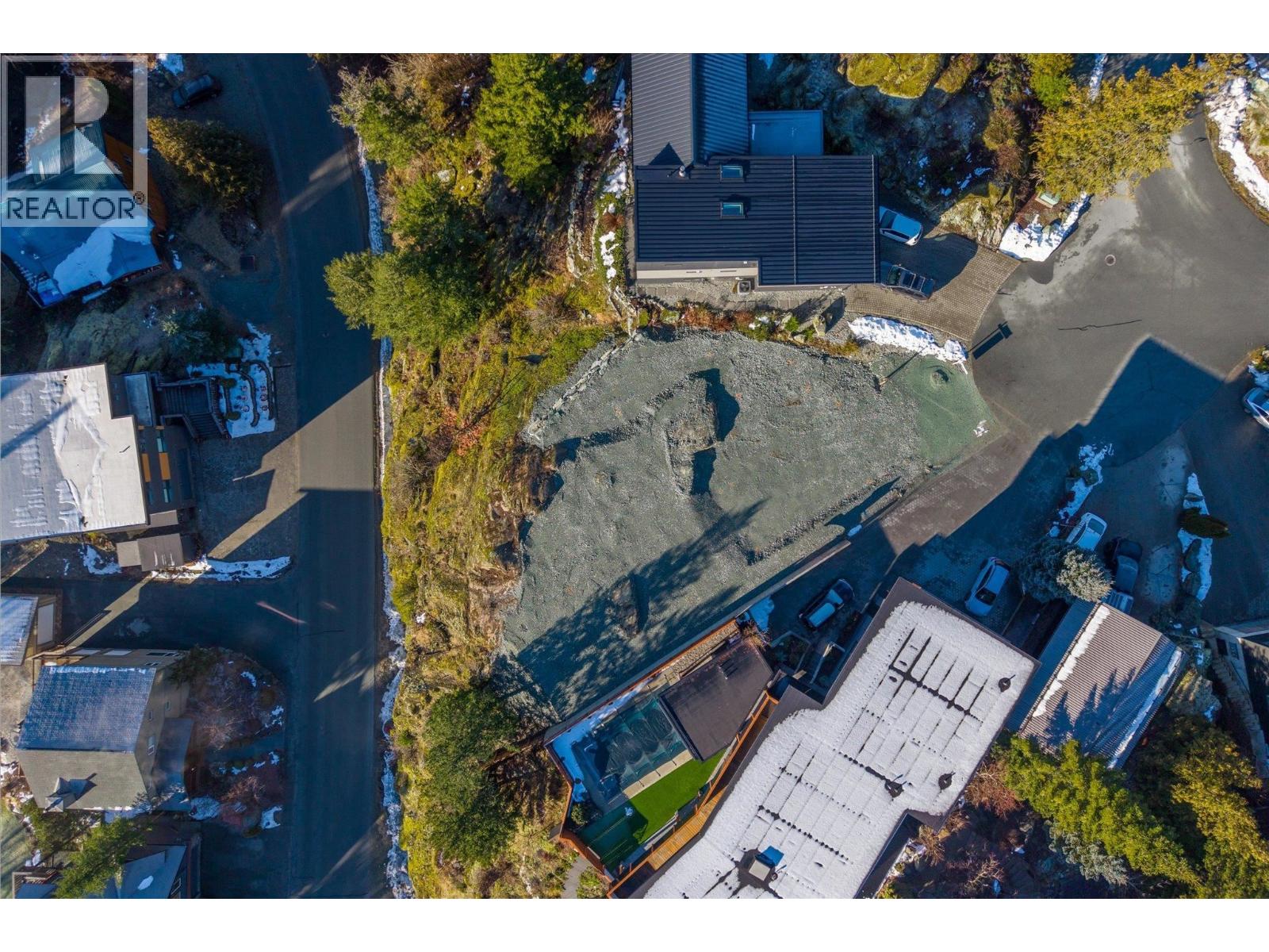 1770 Pinewood Drive, Pemberton, British Columbia  V0N 2L3 - Photo 13 - R3081711