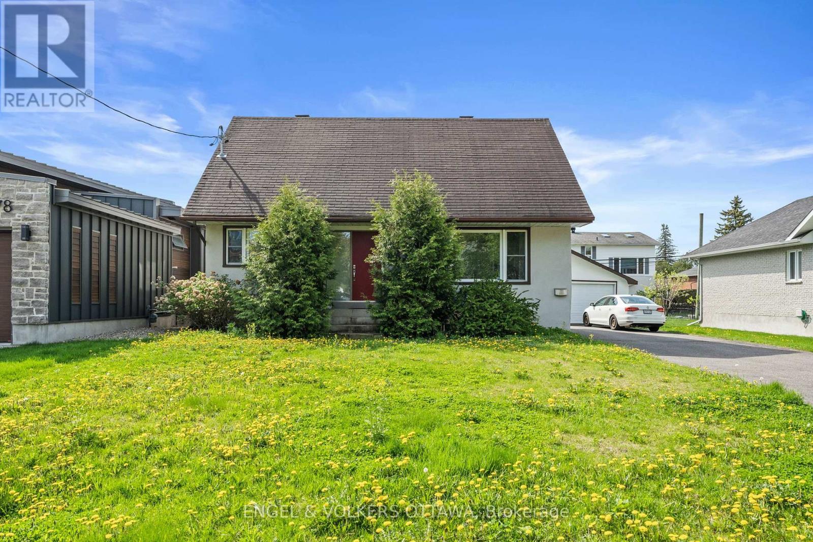 1372 RIDGEDALE STREET, Ottawa, Ontario