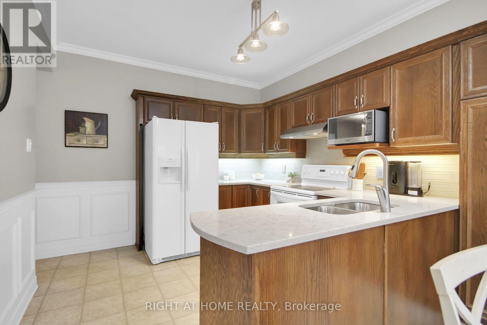 19 Cinnabar Way, Ottawa, Ontario  K2S 1Y6 - Photo 18 - X12929944