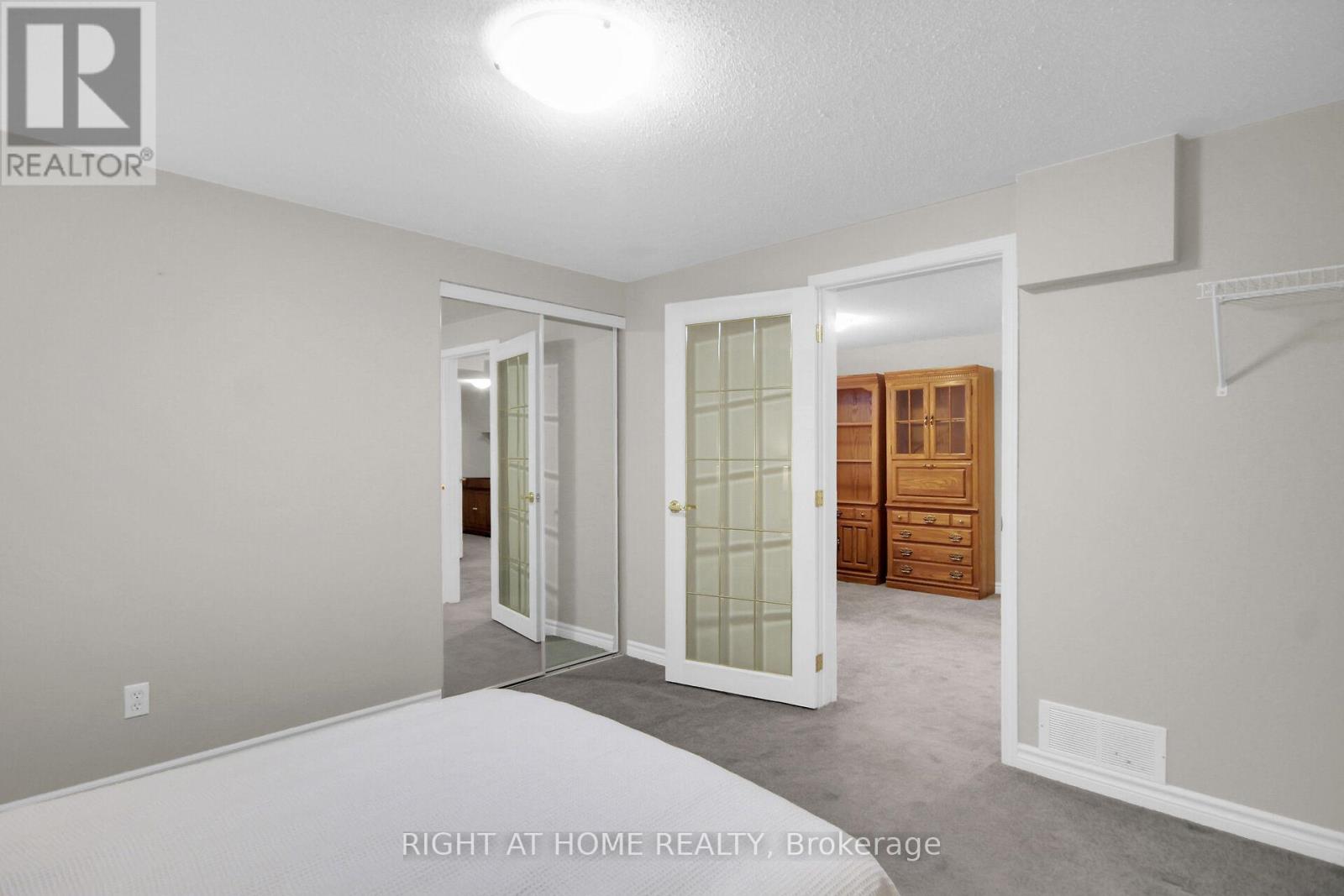 19 Cinnabar Way, Ottawa, Ontario  K2S 1Y6 - Photo 39 - X12929944