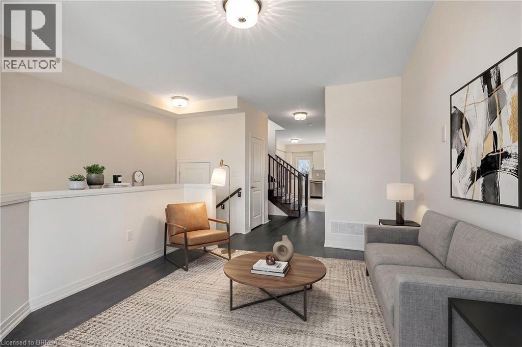 660 Colborne Street W Unit# 34, Brantford, Ontario  N3T 0L8 - Photo 2 - 40812636