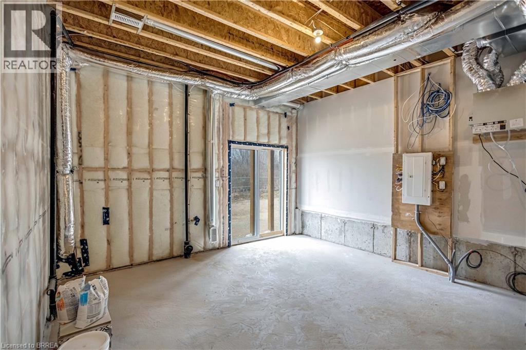 660 Colborne Street W Unit# 34, Brantford, Ontario  N3T 0L8 - Photo 32 - 40812636