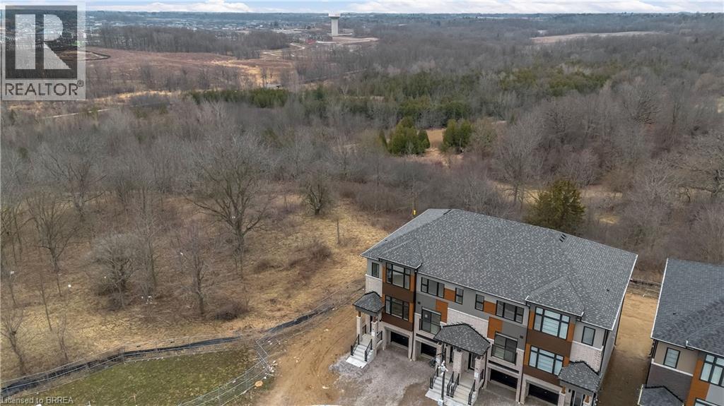 660 Colborne Street W Unit# 34, Brantford, Ontario  N3T 0L8 - Photo 41 - 40812636