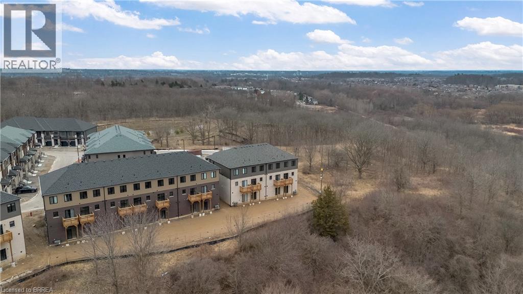 660 Colborne Street W Unit# 34, Brantford, Ontario  N3T 0L8 - Photo 44 - 40812636