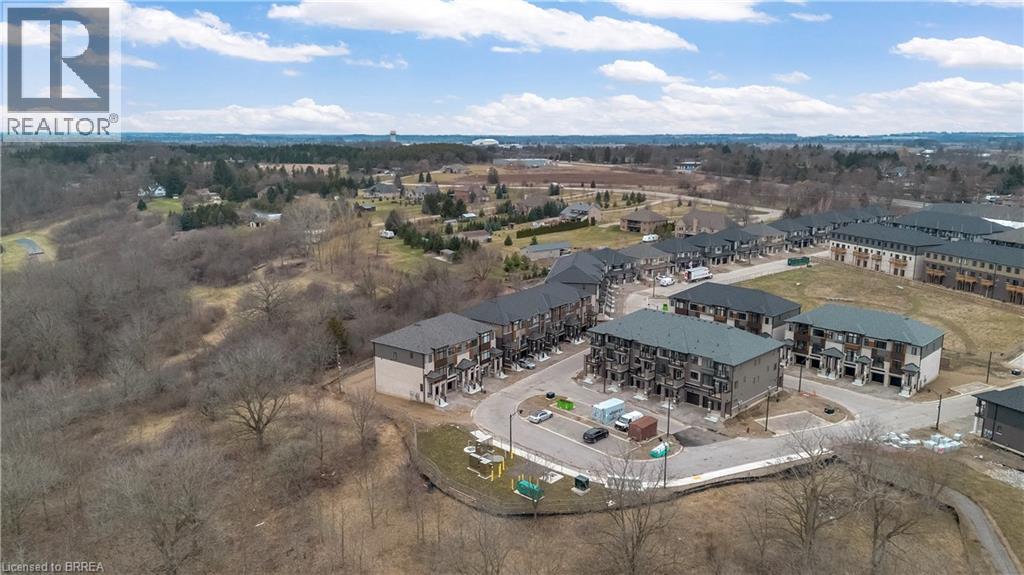 660 Colborne Street W Unit# 34, Brantford, Ontario  N3T 0L8 - Photo 46 - 40812636