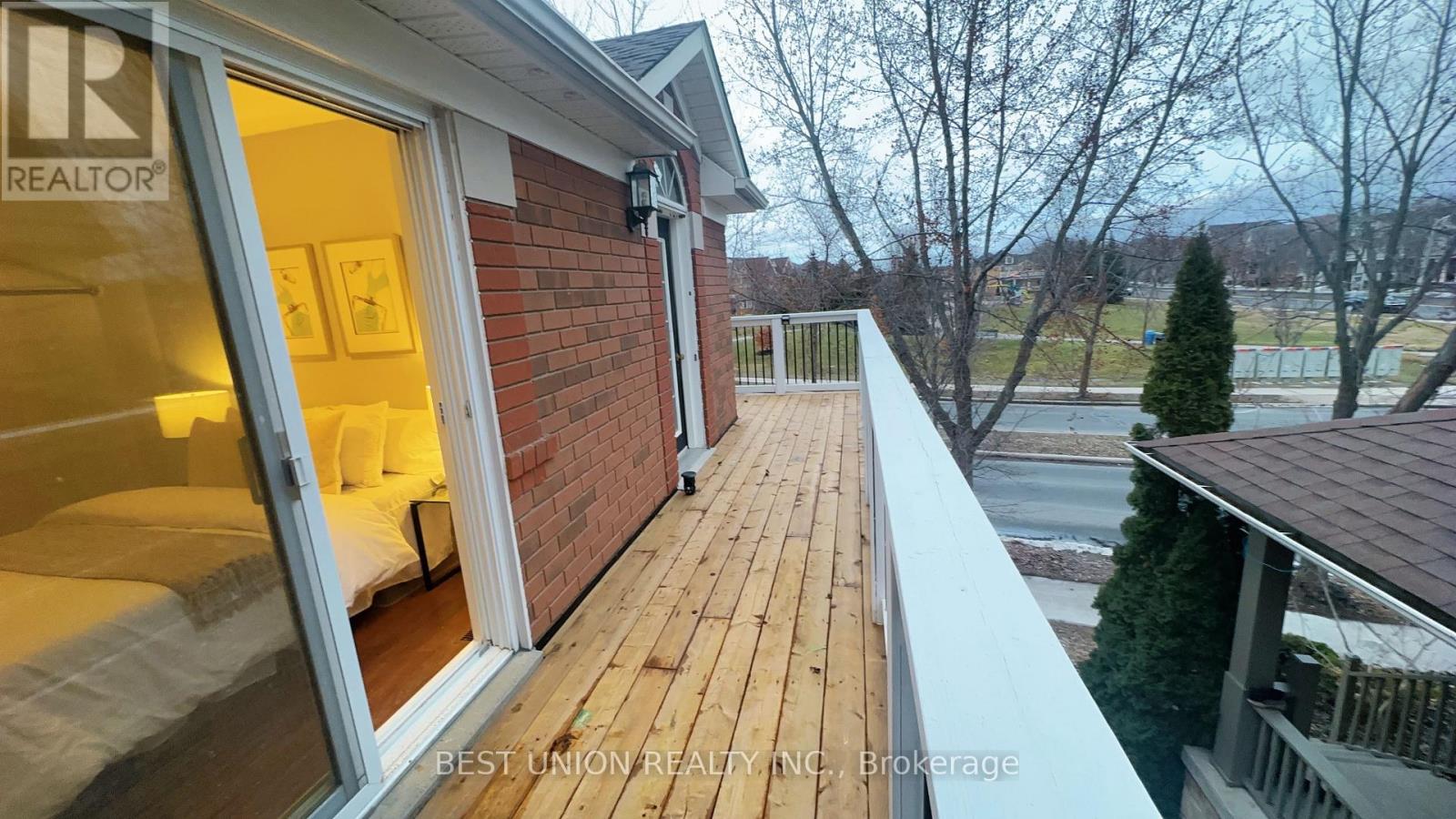 320 Country Glen Road, Markham, Ontario  L6B 1C5 - Photo 22 - N12907794