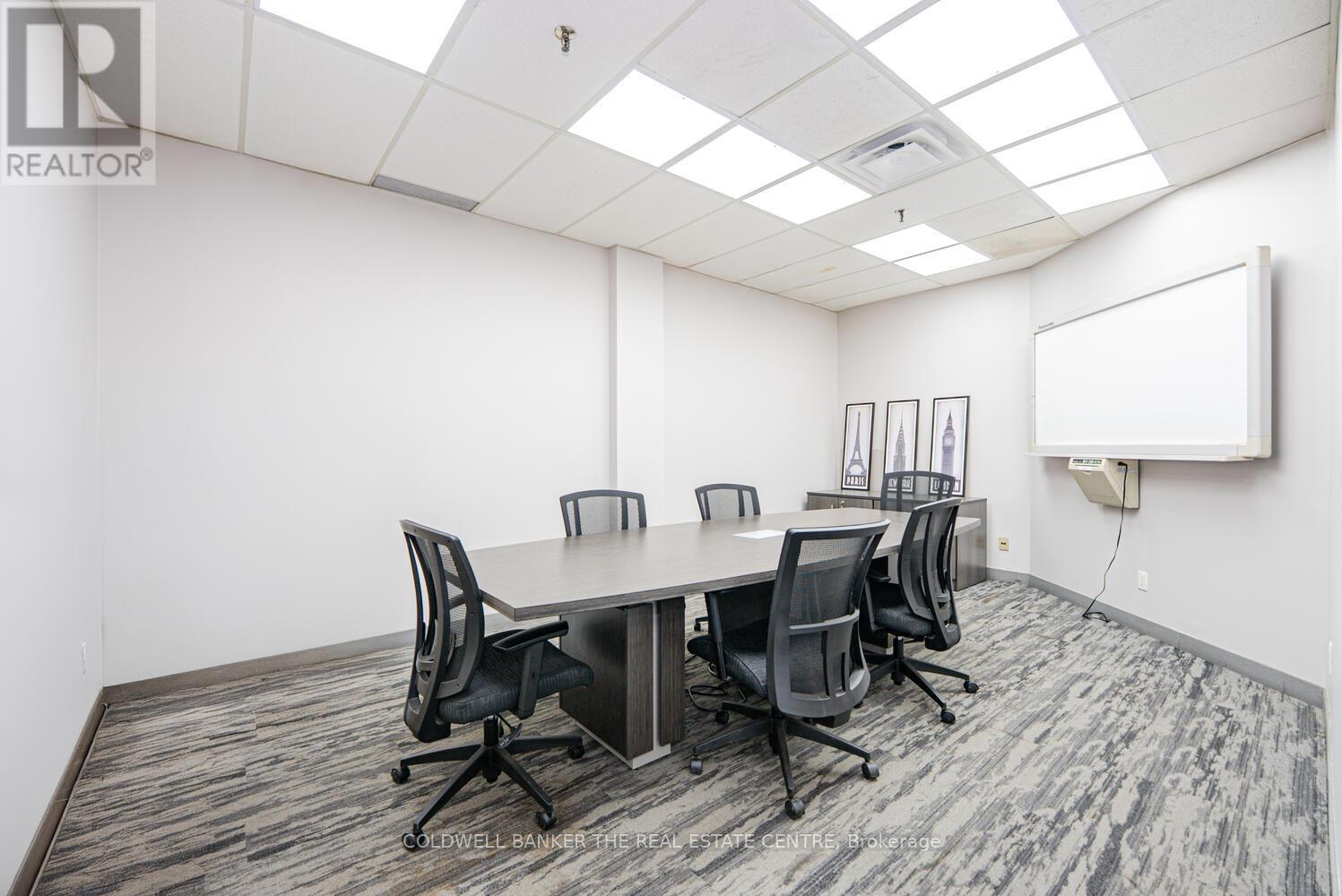 6015 Kestrel Road, Mississauga (Northeast), Ontario  L5T 1S8 - Photo 14 - W12834502