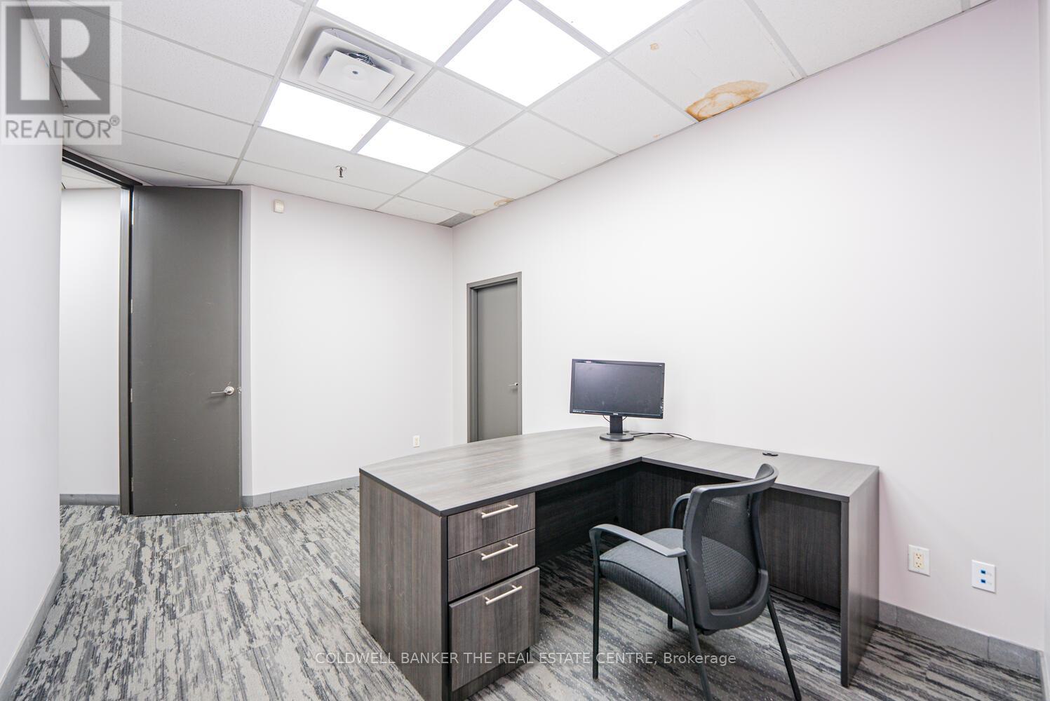 6015 Kestrel Road, Mississauga (Northeast), Ontario  L5T 1S8 - Photo 20 - W12834502