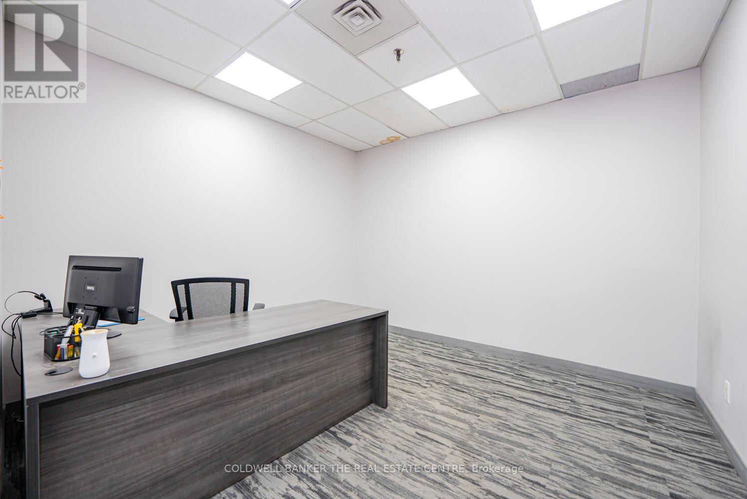 6015 Kestrel Road, Mississauga (Northeast), Ontario  L5T 1S8 - Photo 12 - W12834502