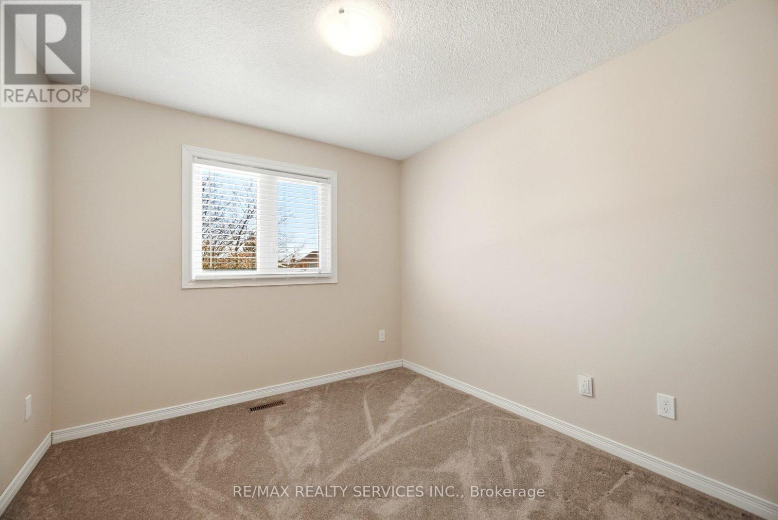 16 Ferri Crescent, Brampton, Ontario  L6Z 1R9 - Photo 33 - W12853322