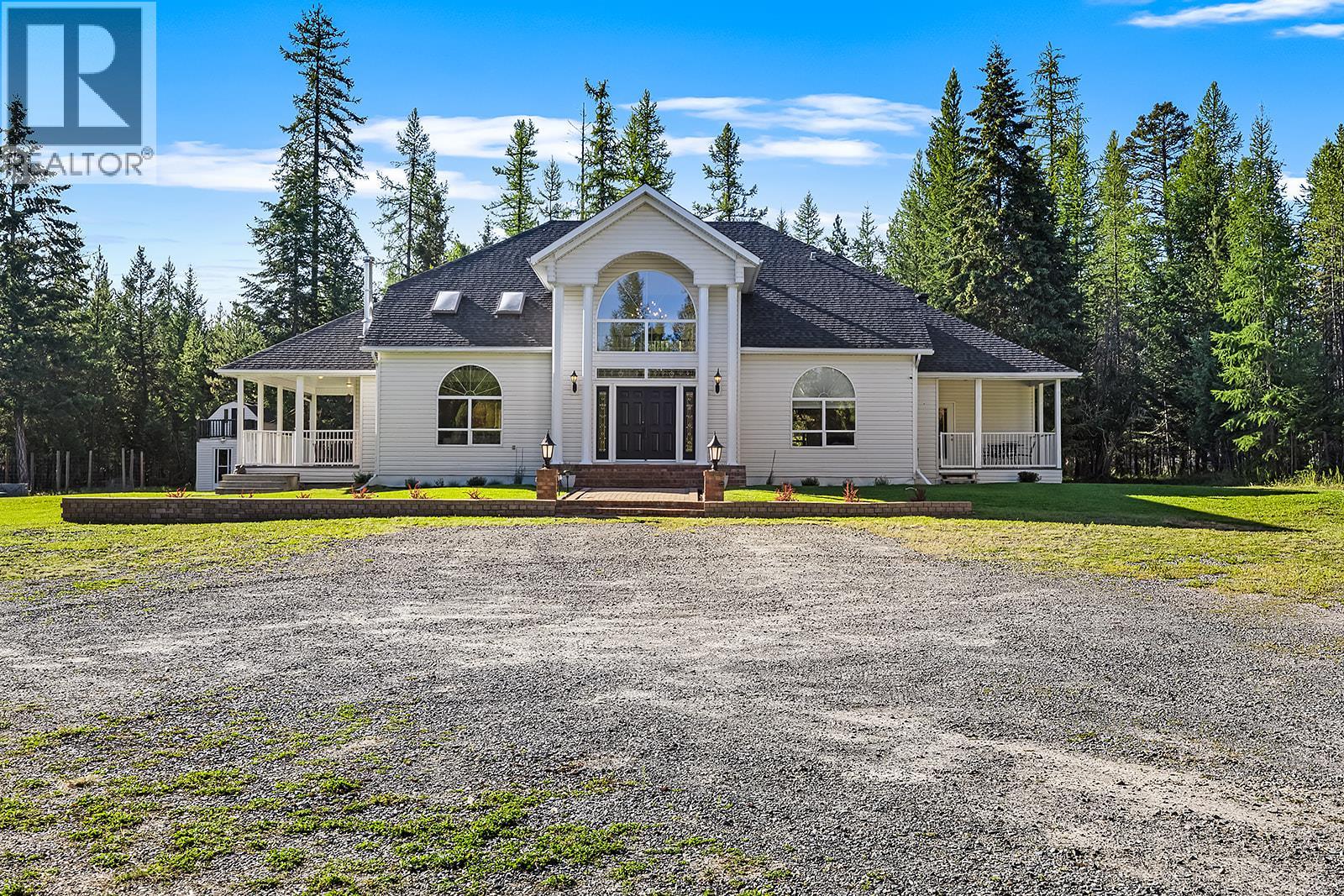 2490 Wilson Road, Cranbrook, British Columbia  V1C 6V4 - Photo 1 - 10380847