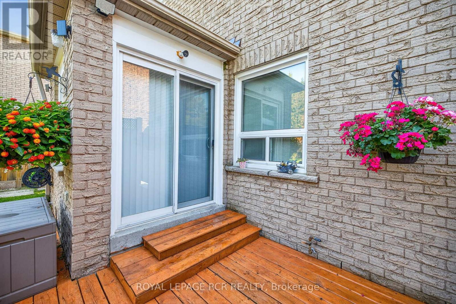 21 Webster Way, Halton Hills, Ontario  L7G 5J7 - Photo 41 - W12794270