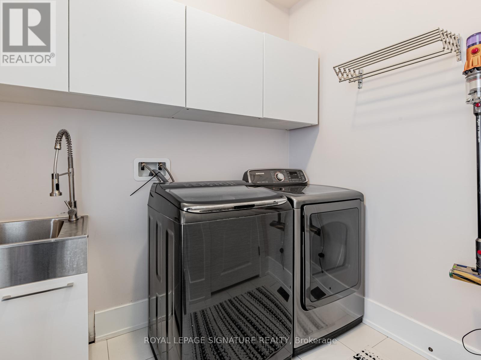 26 Marks Road, Springwater, Ontario  L9X 0S5 - Photo 23 - S12838026