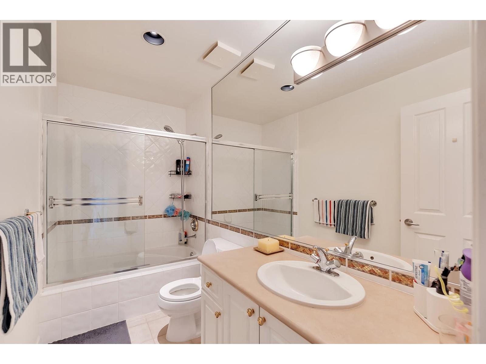 18 1550 Larkhall Crescent, North Vancouver, British Columbia  V7H 2Z2 - Photo 30 - R3104294