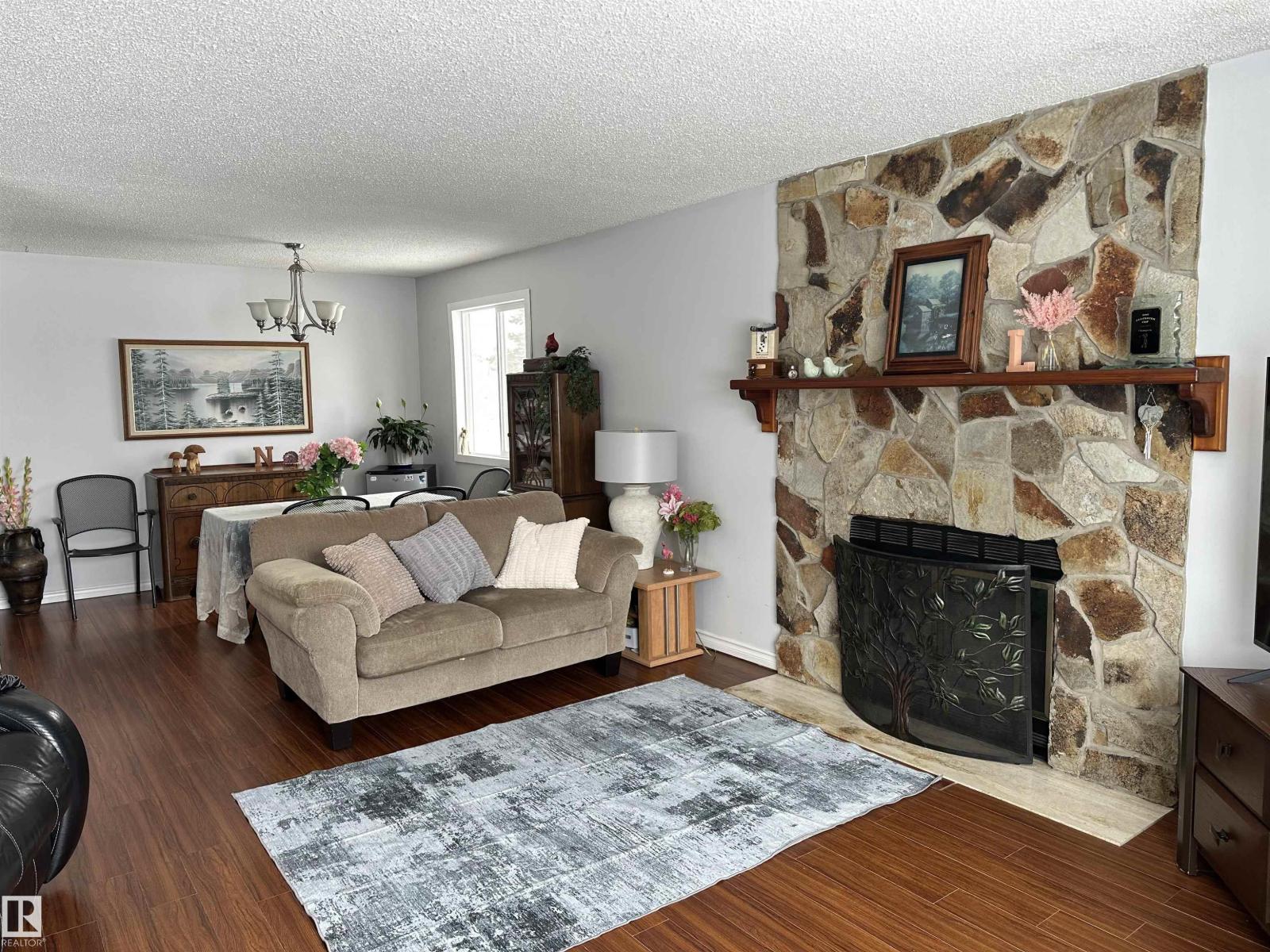 1162 Parker Mr, Sherwood Park, Alberta  T8A 3Z2 - Photo 5 - E4475501