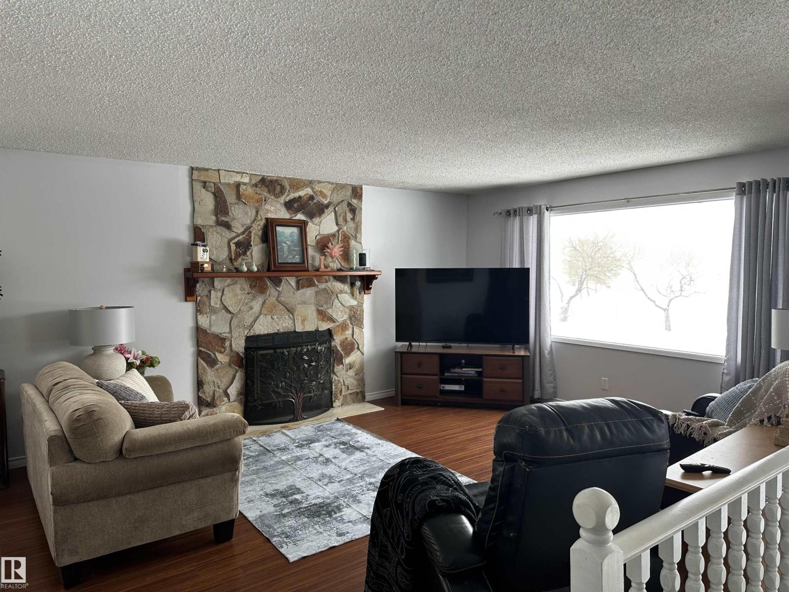 1162 Parker Mr, Sherwood Park, Alberta  T8A 3Z2 - Photo 2 - E4475501