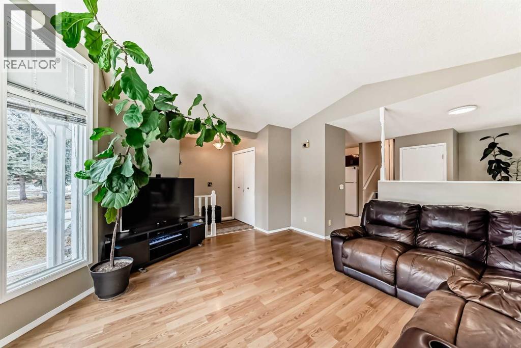 16272 5 Street Sw, Calgary, Alberta T2Y 1Y3 - Photo 9 - A2290834