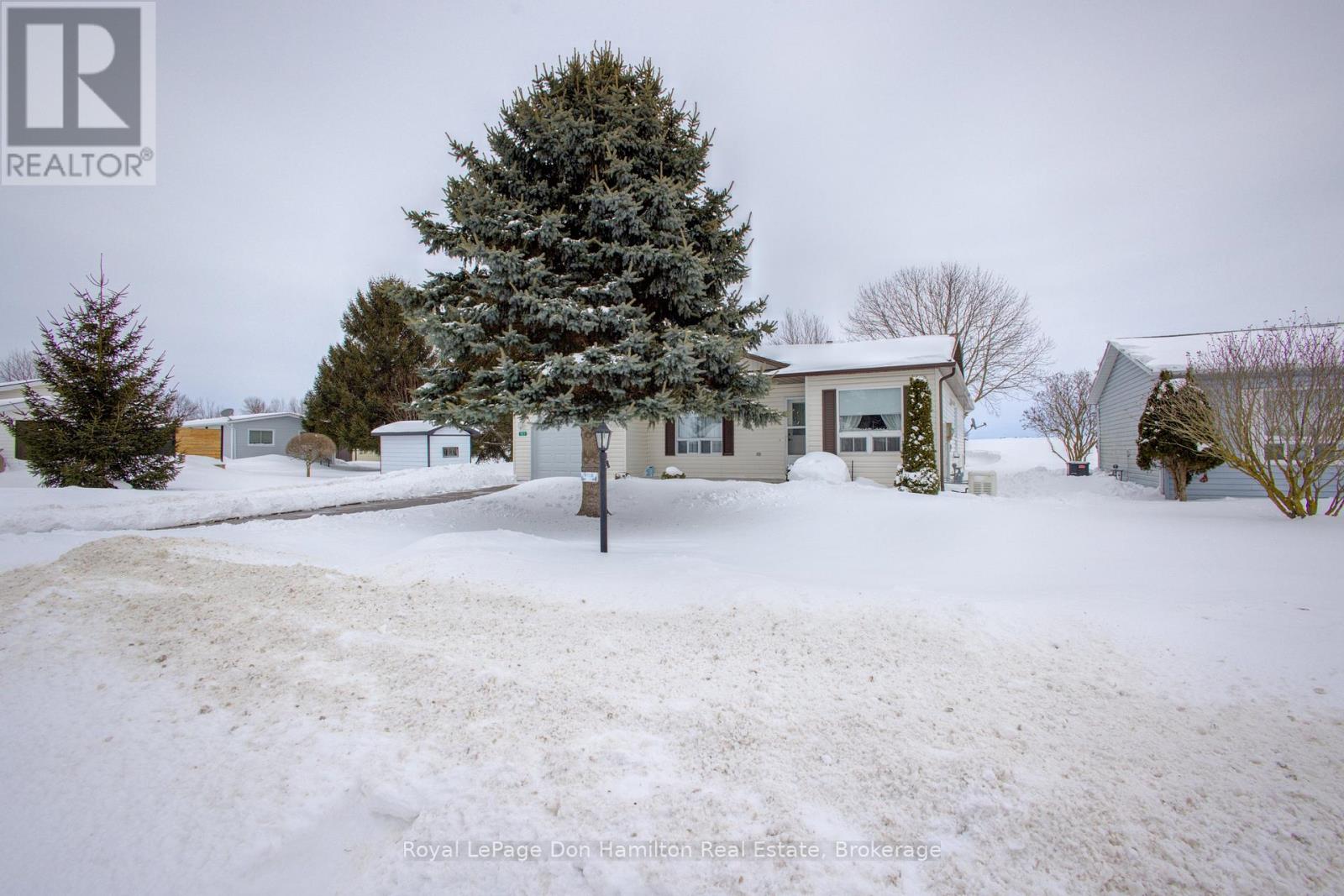 101 Meadowview Lane S, North Perth, Ontario N4W 3G8 - Photo 34 - X12929876