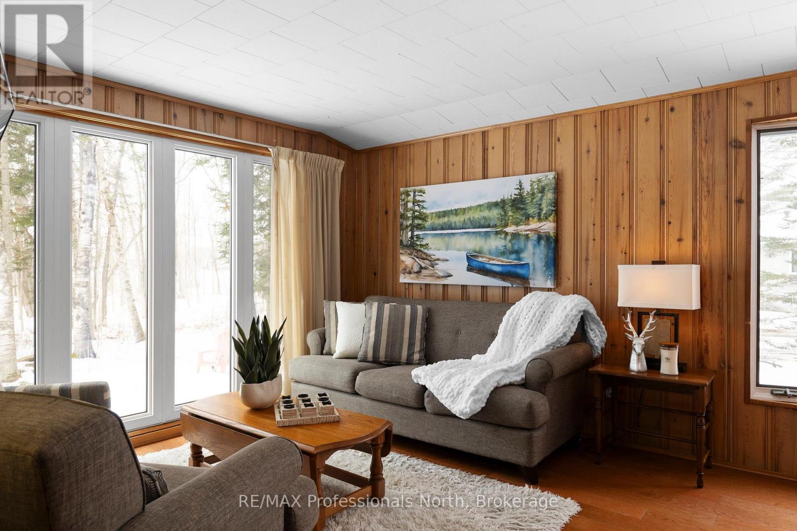 2220 60 Highway, Lake Of Bays, Ontario  P1H 2J6 - Photo 12 - X12929968