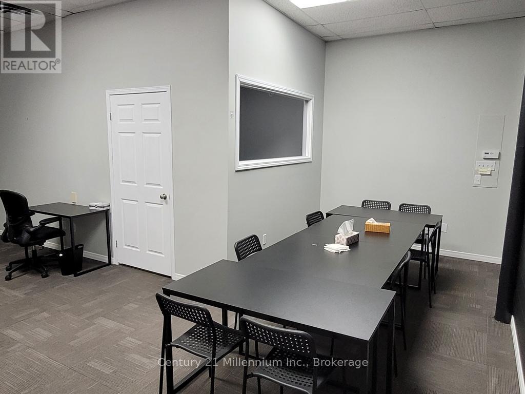 801 Queen Street, Kincardine, Ontario N2Z 2Y2 - Photo 7 - X12929974