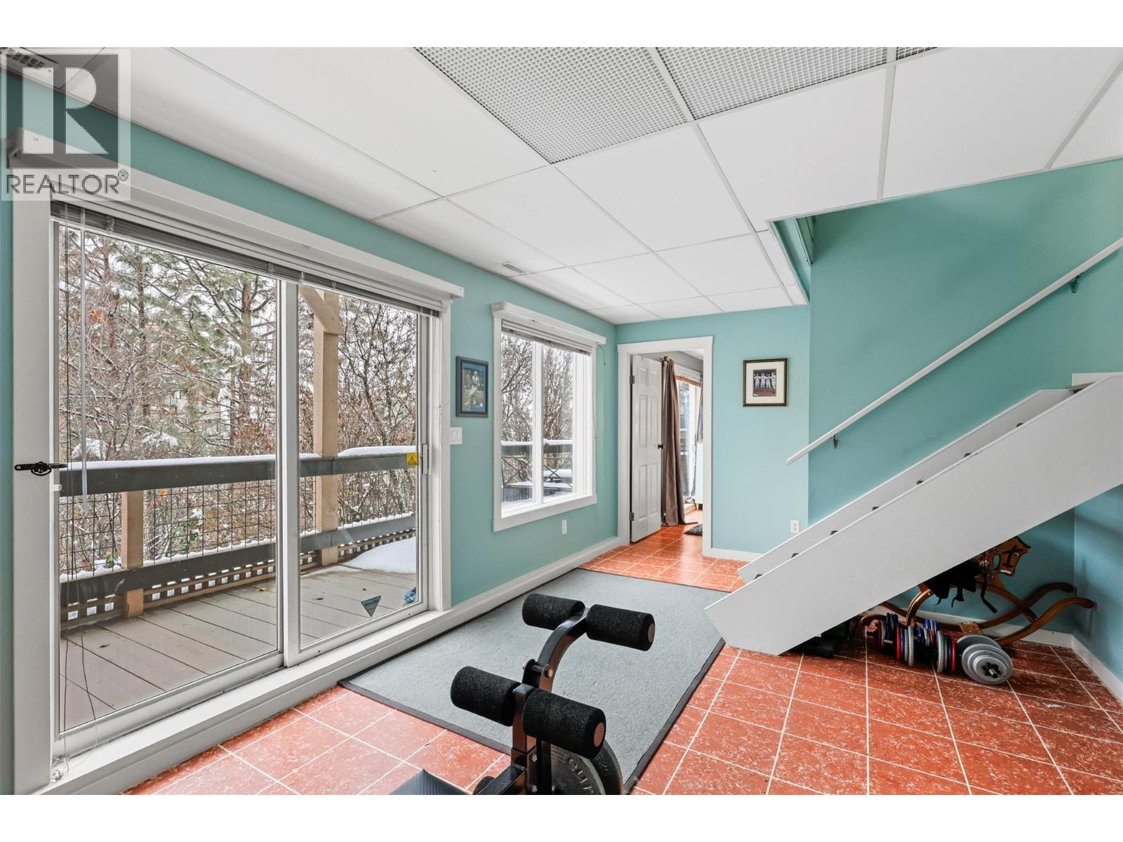 328 Whiteshield Crescent, Kamloops, British Columbia  V2E 1G3 - Photo 32 - 10378371