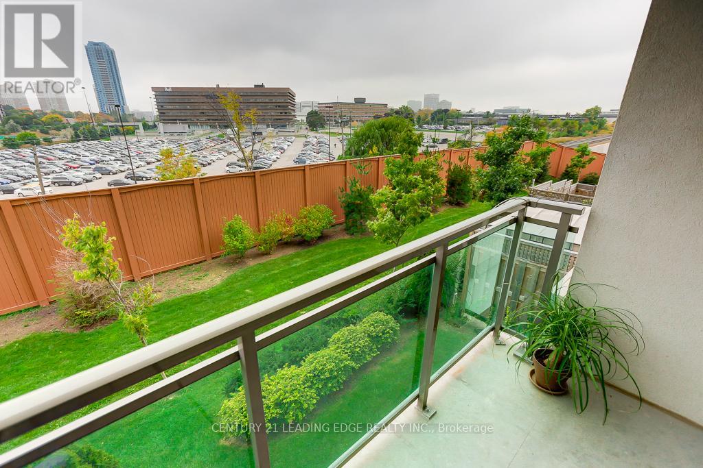 321 - 120 Dallimore Circle, Toronto, Ontario  M3C 4J1 - Photo 14 - C12929928