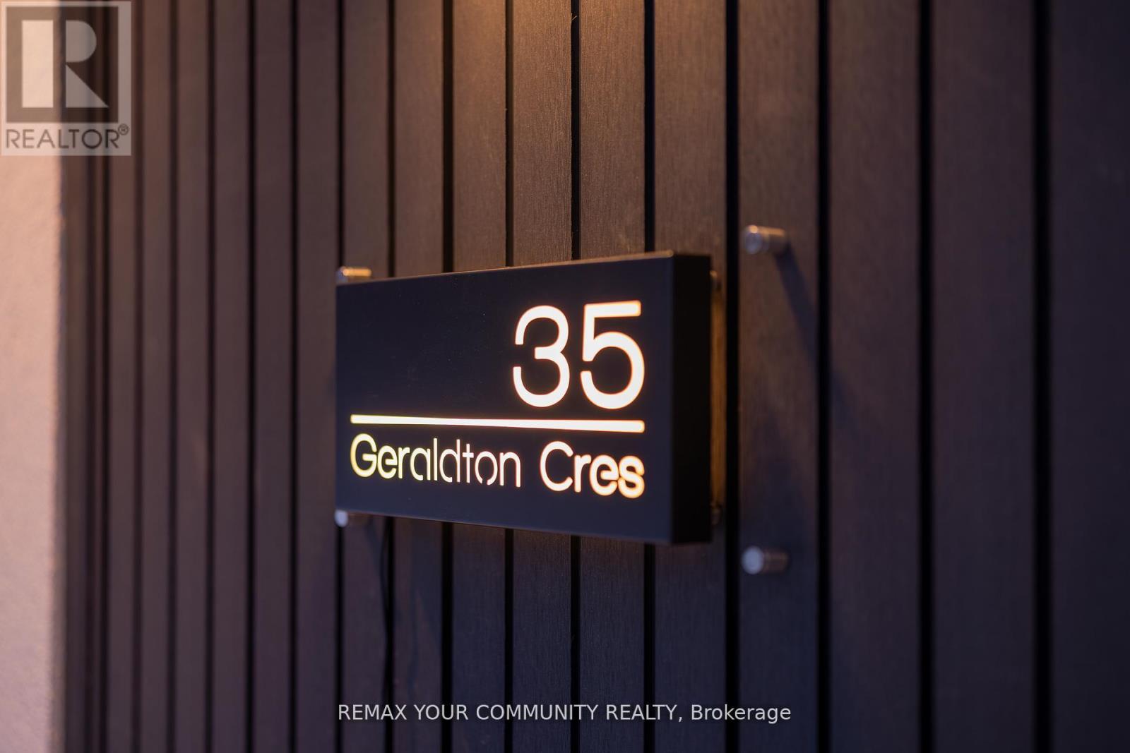 35 Geraldton Crescent, Toronto, Ontario  M2J 2R5 - Photo 3 - C12929966