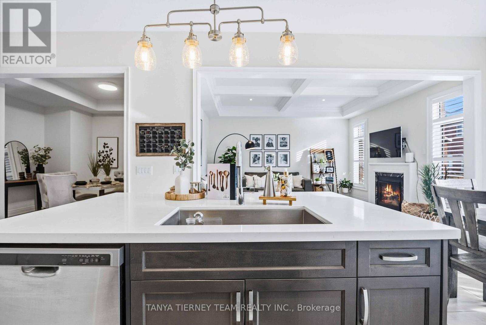 17 Pennine Drive, Whitby, Ontario  L1P 0C3 - Photo 21 - E12929888