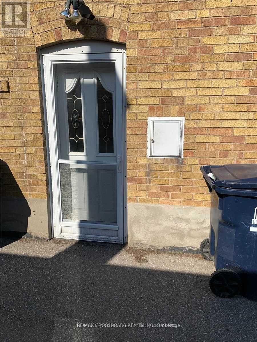 70 Seminole Avenue, Toronto, Ontario  M1J 1N4 - Photo 2 - E12929328