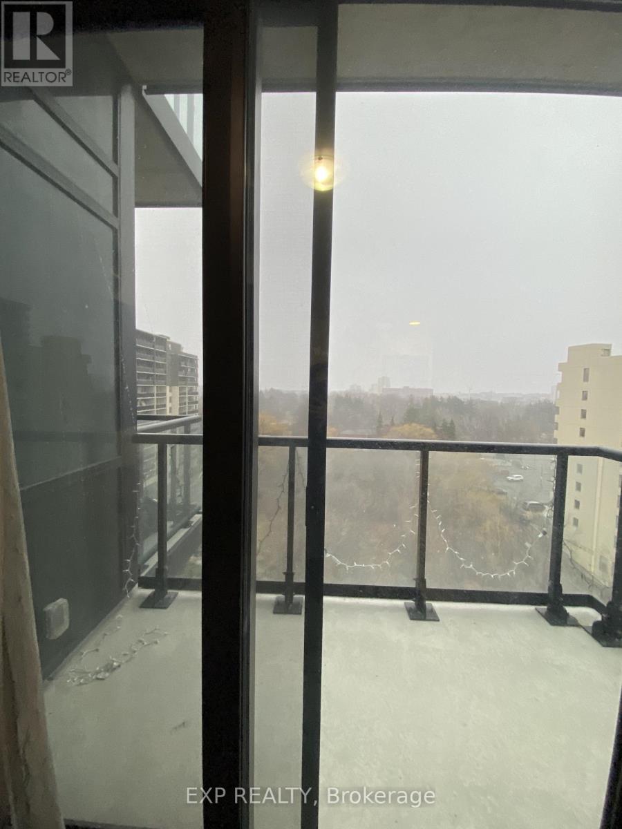 720 - 86 Dundas Street E, Mississauga, Ontario  L5A 1W4 - Photo 16 - W12922978