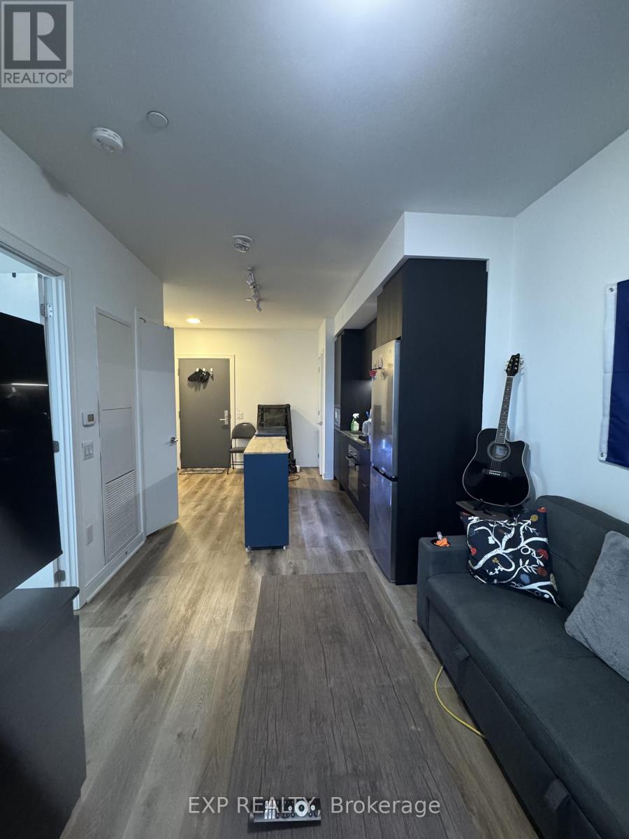 720 - 86 Dundas Street E, Mississauga, Ontario  L5A 1W4 - Photo 4 - W12922978