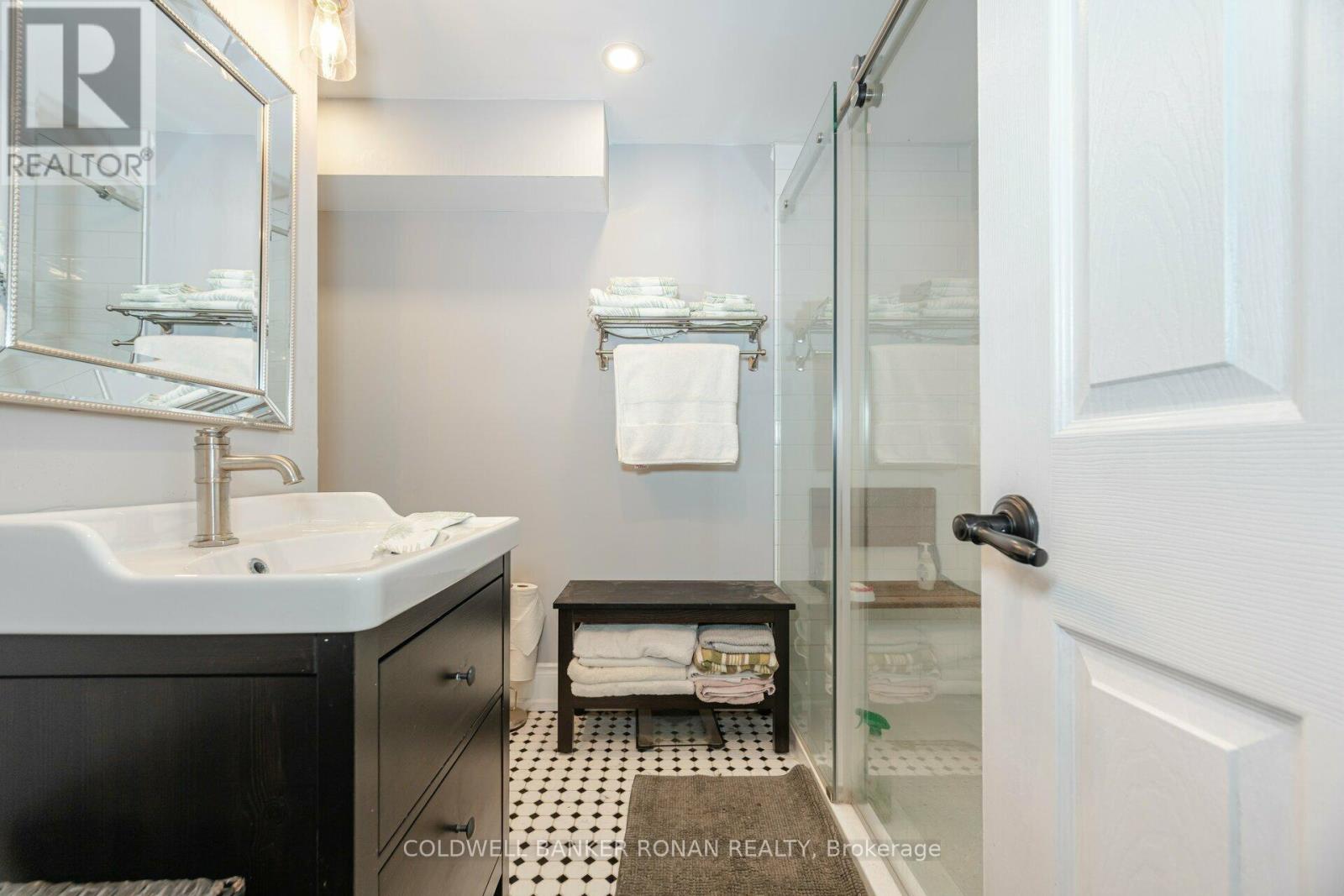 2209 10th Side Road, New Tecumseth (Tottenham), Ontario  L0G 1W0 - Photo 36 - N12929886