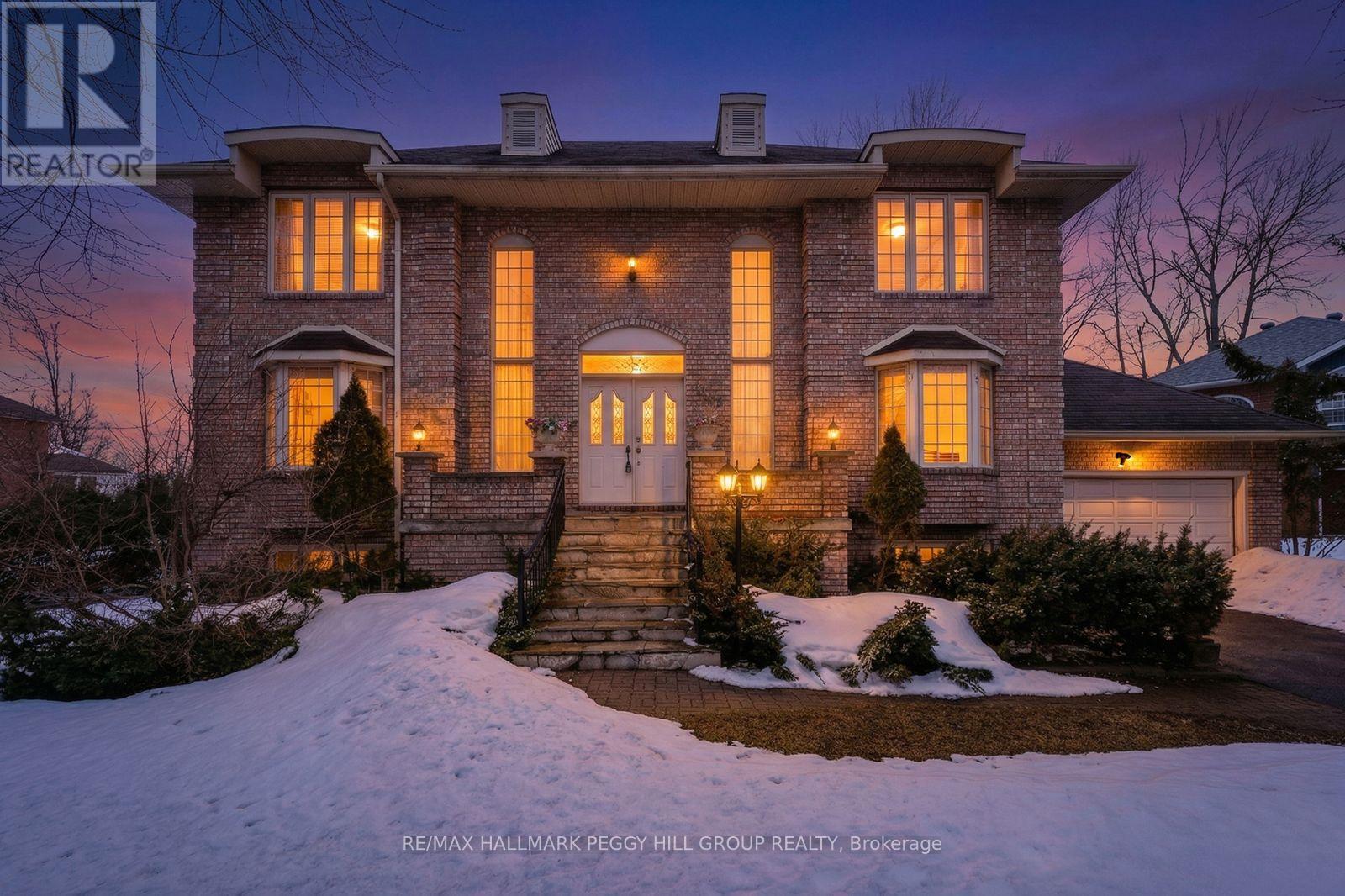 395 Collins Drive, Orillia, Ontario  L3V 1E6 - Photo 2 - S12929978