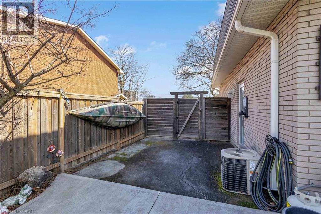 280 Quigley Road, Hamilton, Ontario  L8K 5N1 - Photo 43 - 40815289