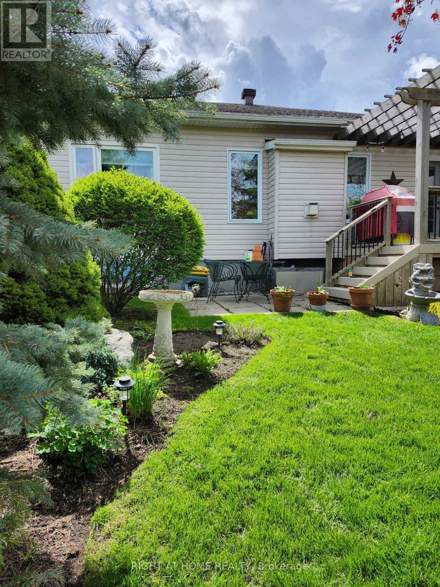 19 Cinnabar Way, Ottawa, Ontario  K2S 1Y6 - Photo 47 - X12929944