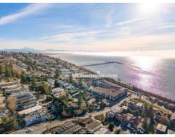 <div class="price">$798,000</div> 11 14820 Buena Vista Avenue, White Rock<br><div style="margin-bottom:8px;"><small>Multiple Realty Ltd.</small></div><div class='bed_bath'>2 Bed | 3 Bath</div>
